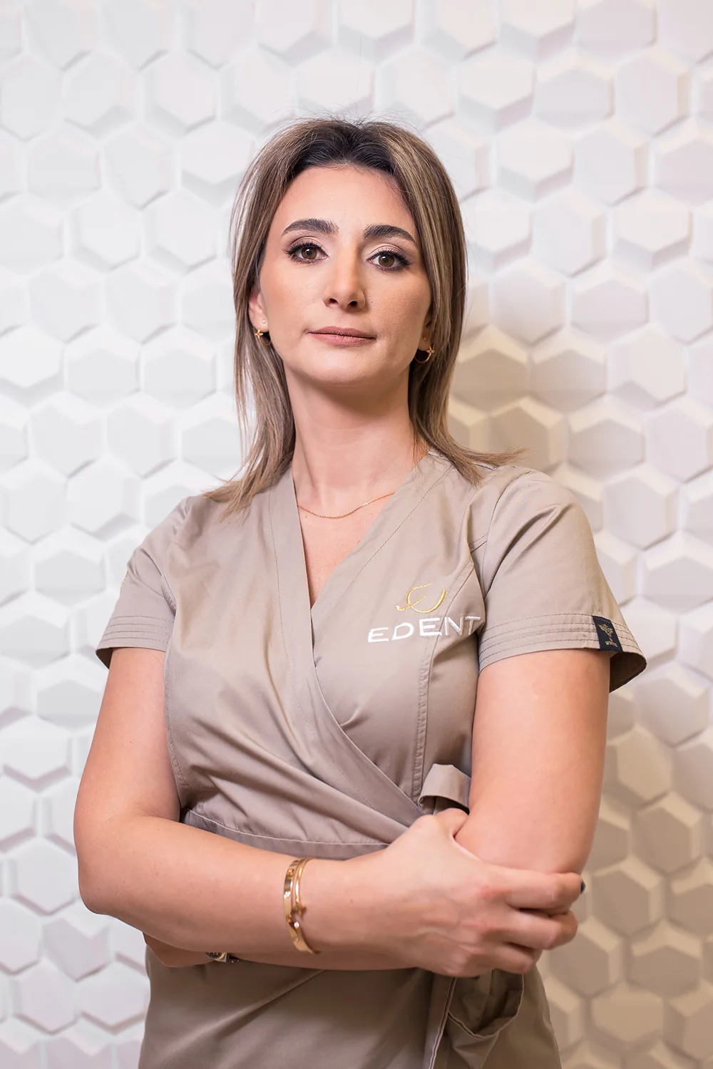 Dr. Cati Mergeani